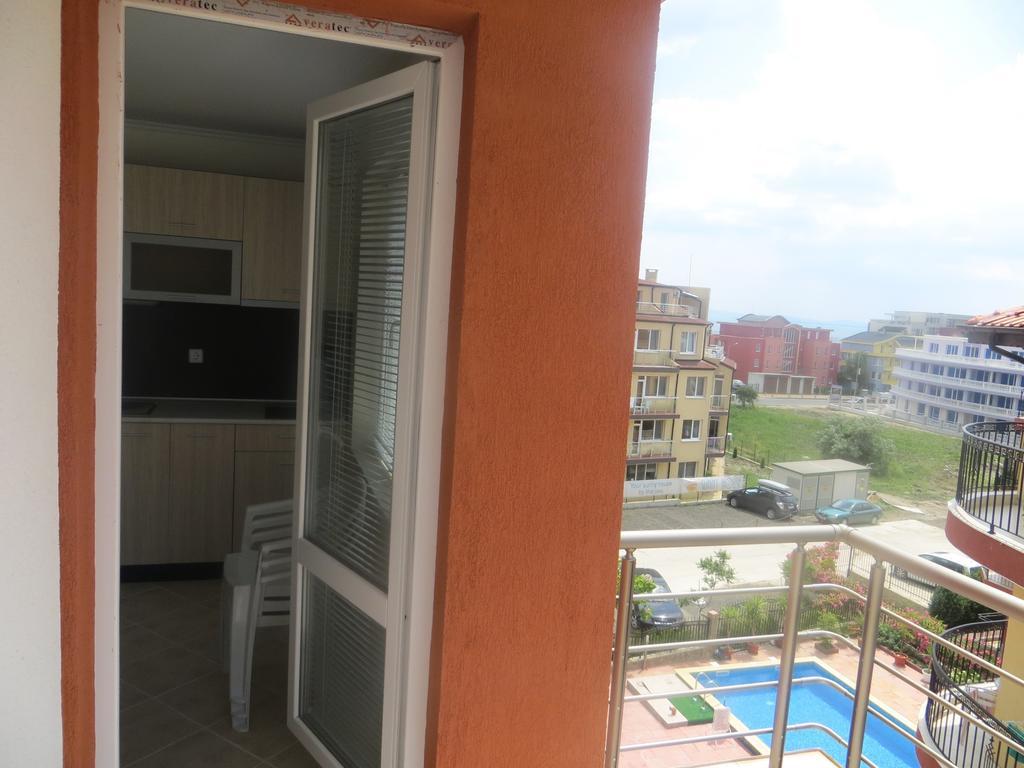 Apartments In Azalia 2 Complex Nesebar Habitación foto